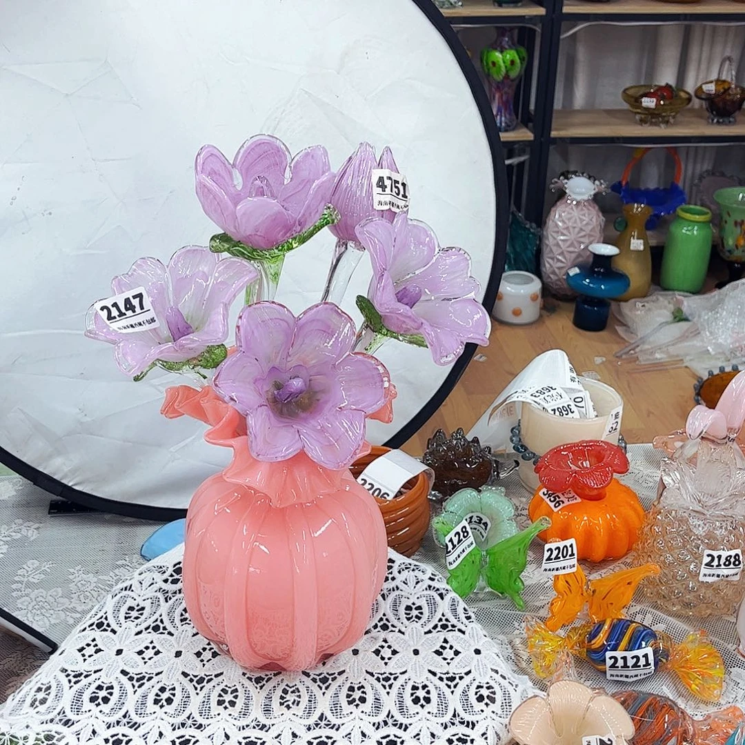 5朵花1瑕瓶 家悦琉璃工艺品