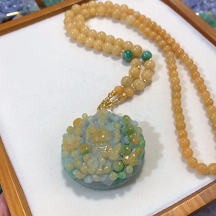 翡翠未镶嵌颈饰翡翠吊坠