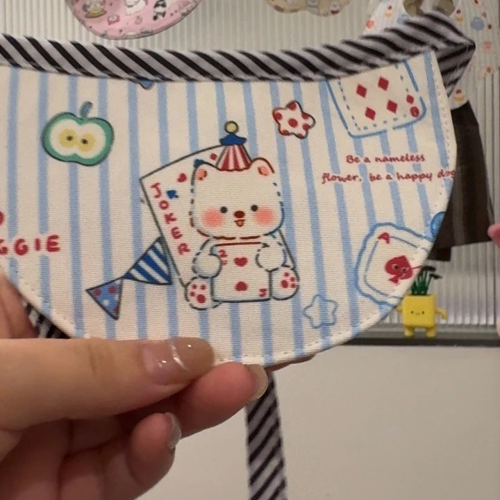 宠物小围兜防弄湿弄脏