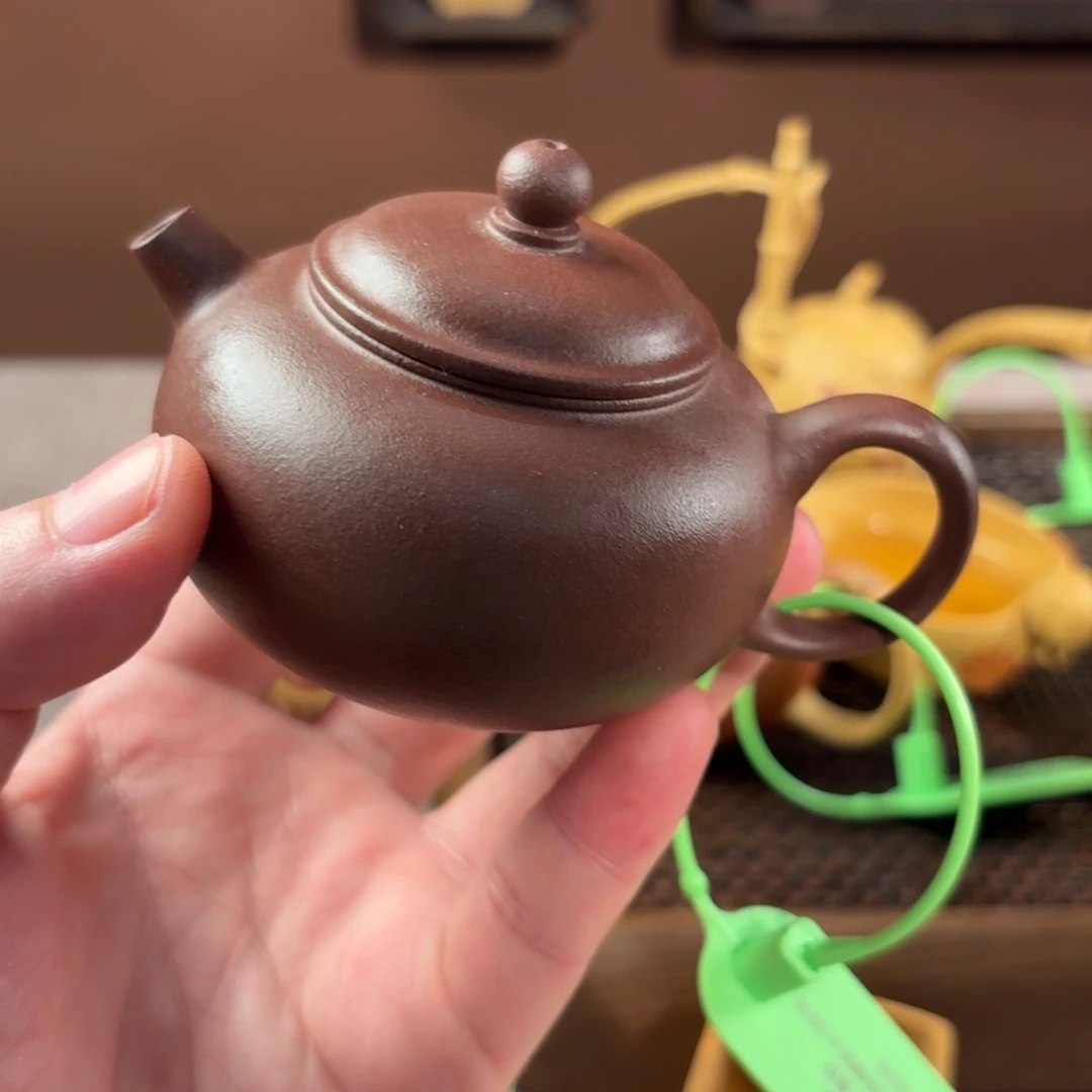 紫砂茶壶紫茄汤包