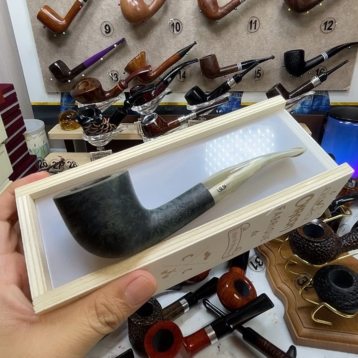 维*烟斗一次又三遍一