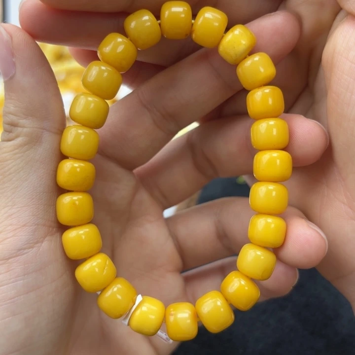 未镶嵌琥珀珠宝奇石