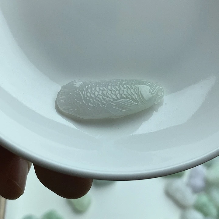 翡翠未镶嵌挂件天然翡翠