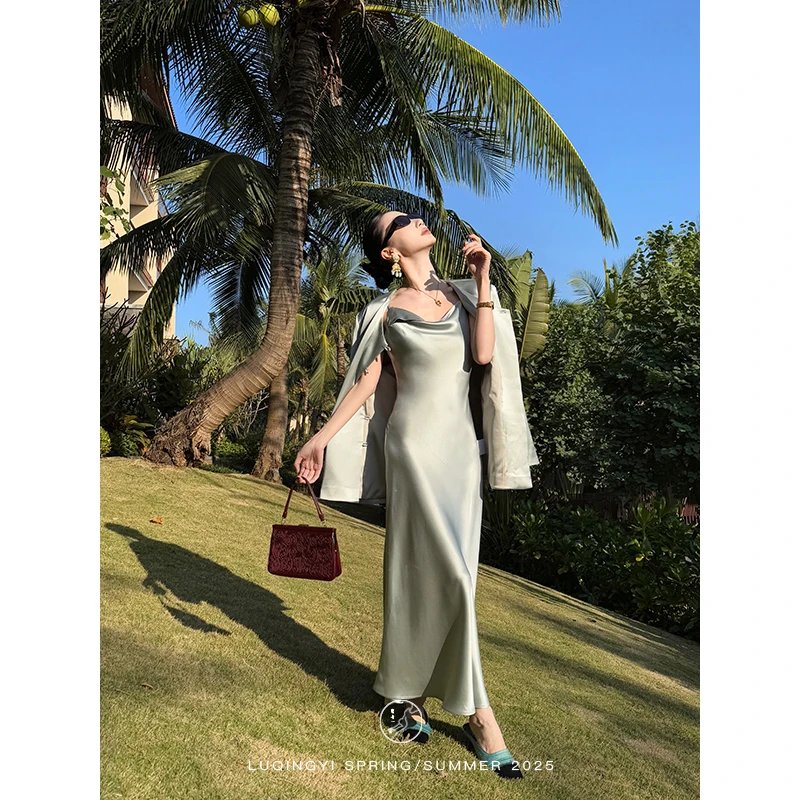 鹭青一原创【青瓷韵】重磅醋酸吊带裙女春轻奢荡领连衣裙L25X0598LB