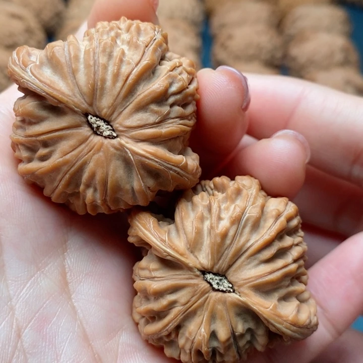 文玩核桃把件阿*42磨盘