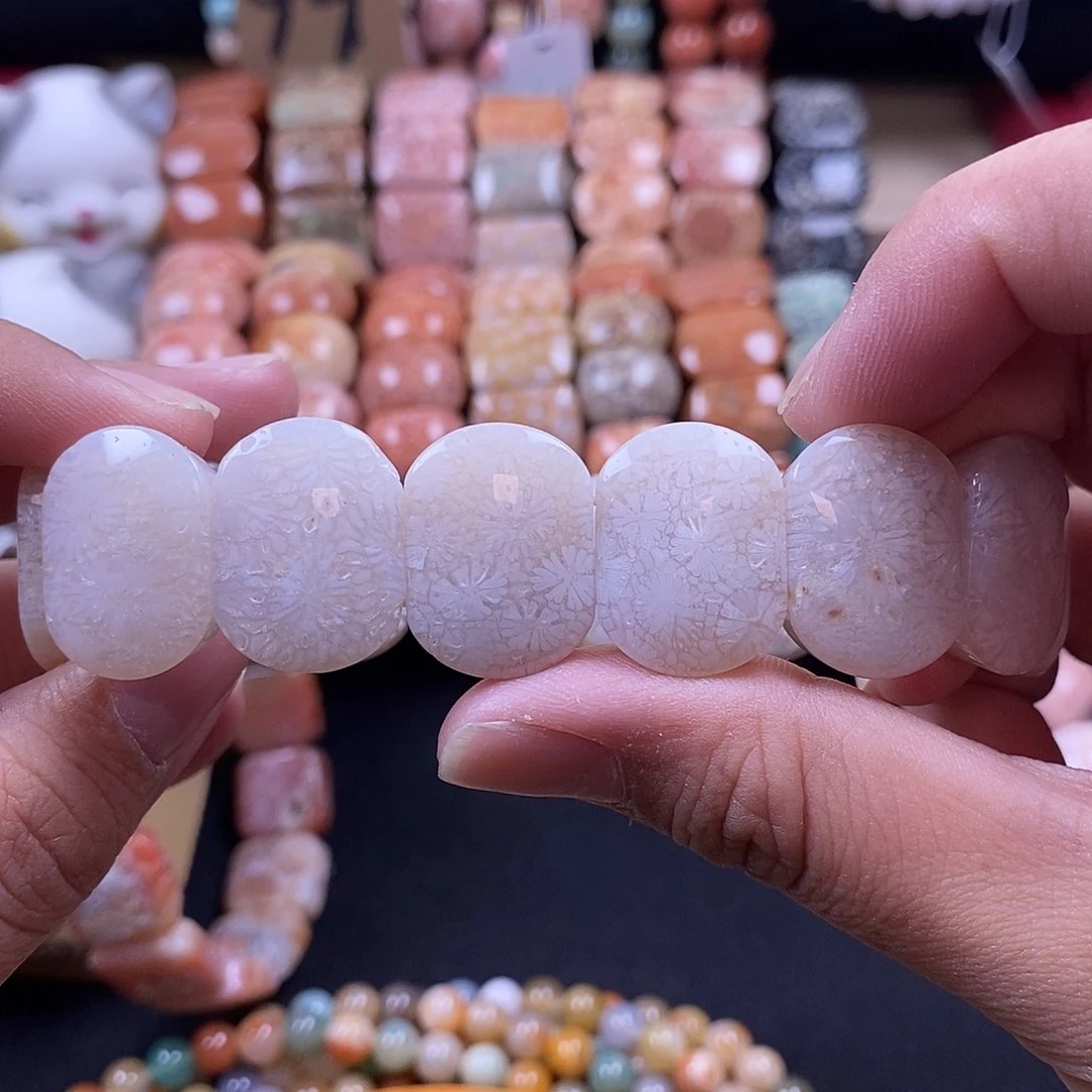 硅化珊瑚（珊瑚玉）手牌未镶嵌8