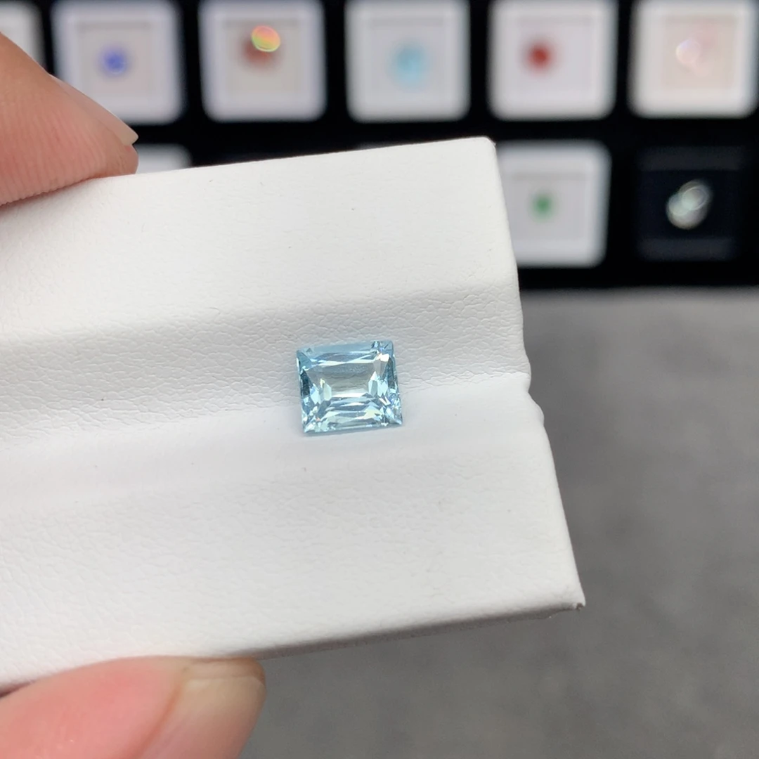 海蓝宝石裸石1.22克拉