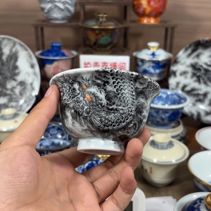 头***疼景德镇手工手绘陶瓷