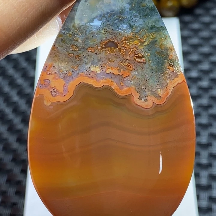 玛瑙/玉髓颈饰未镶嵌