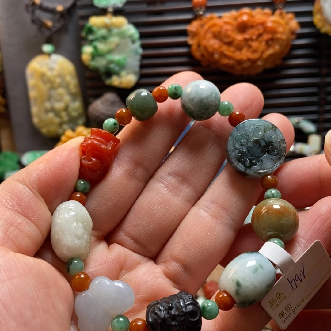 翡翠未镶嵌颈饰复古国风