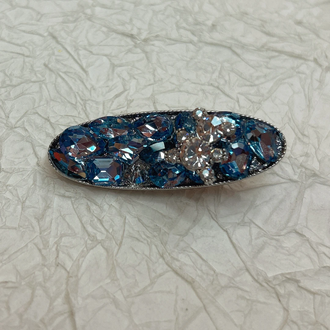 14850 白色石小熊 发夹