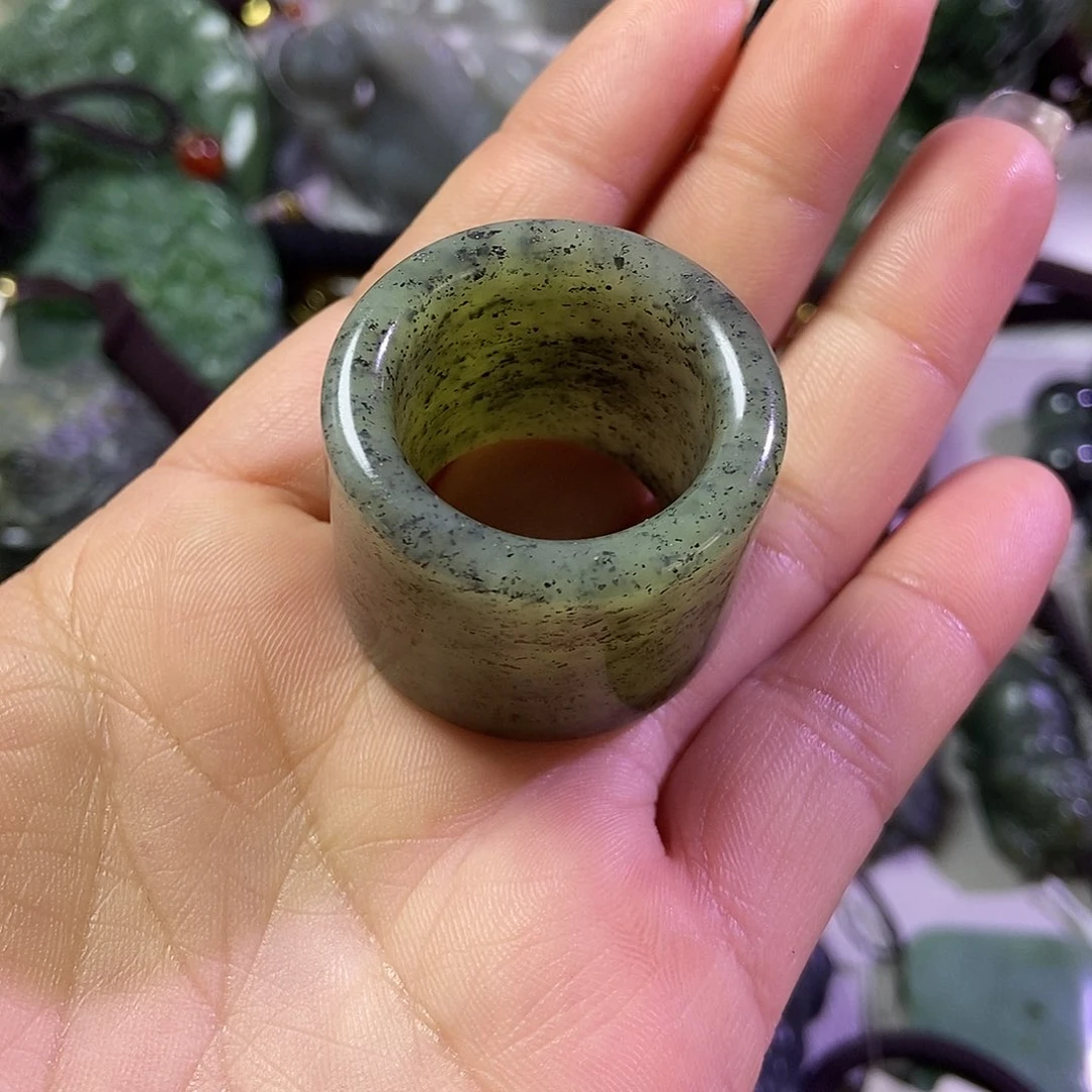 和田玉（糖玉）颈饰未镶嵌我*大