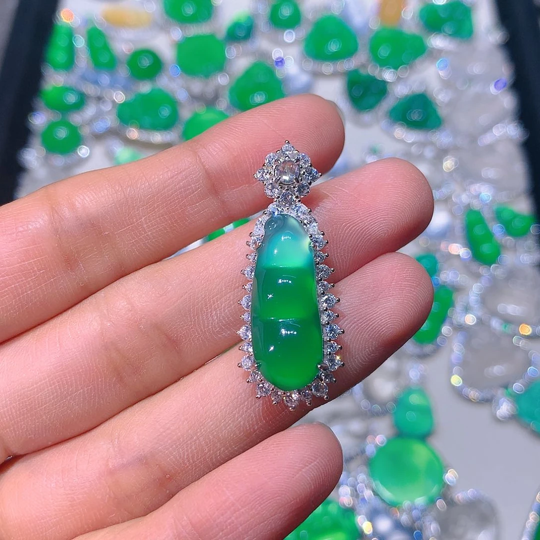 玛瑙/玉髓颈饰银S925镶嵌