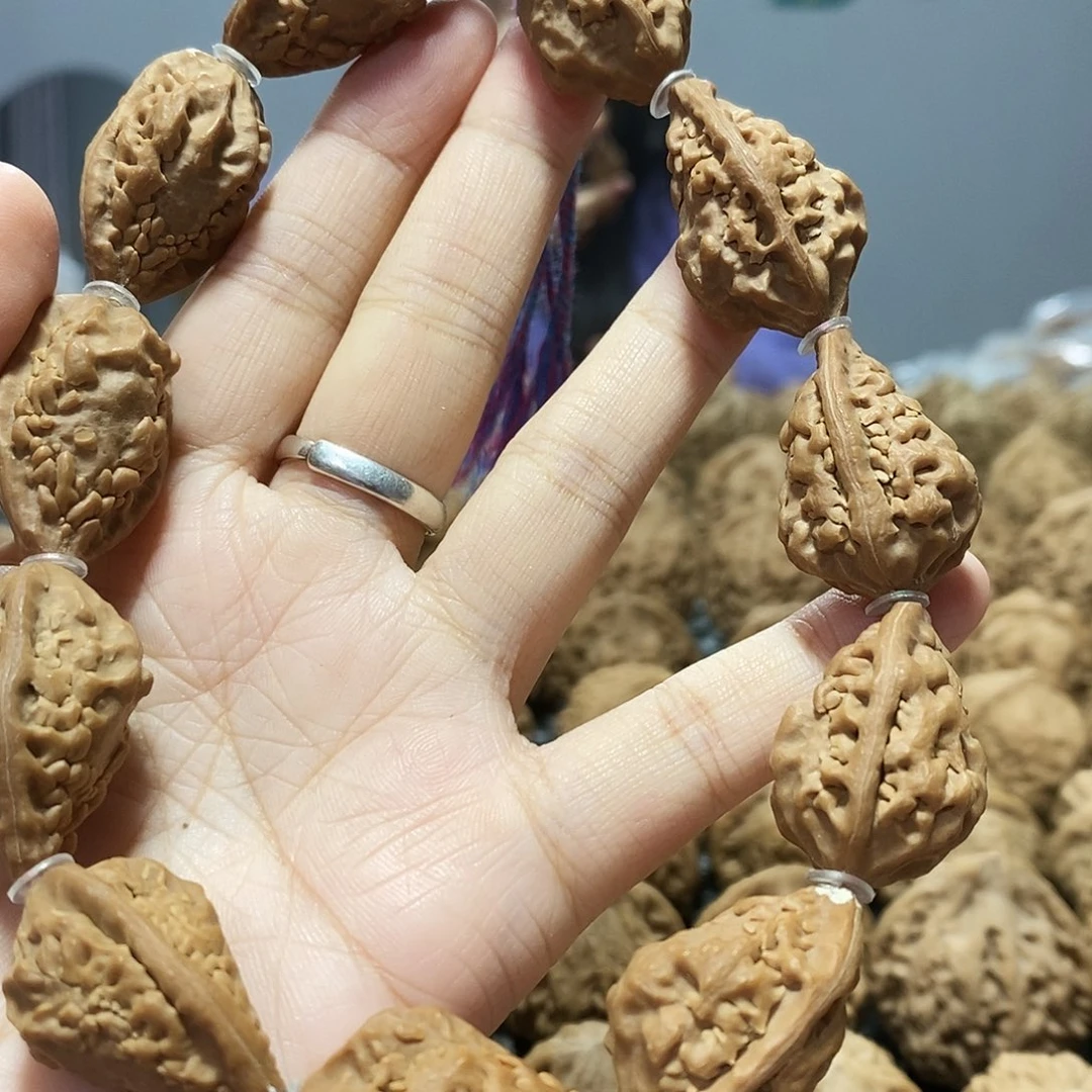 吊坠文玩核桃麒麟角