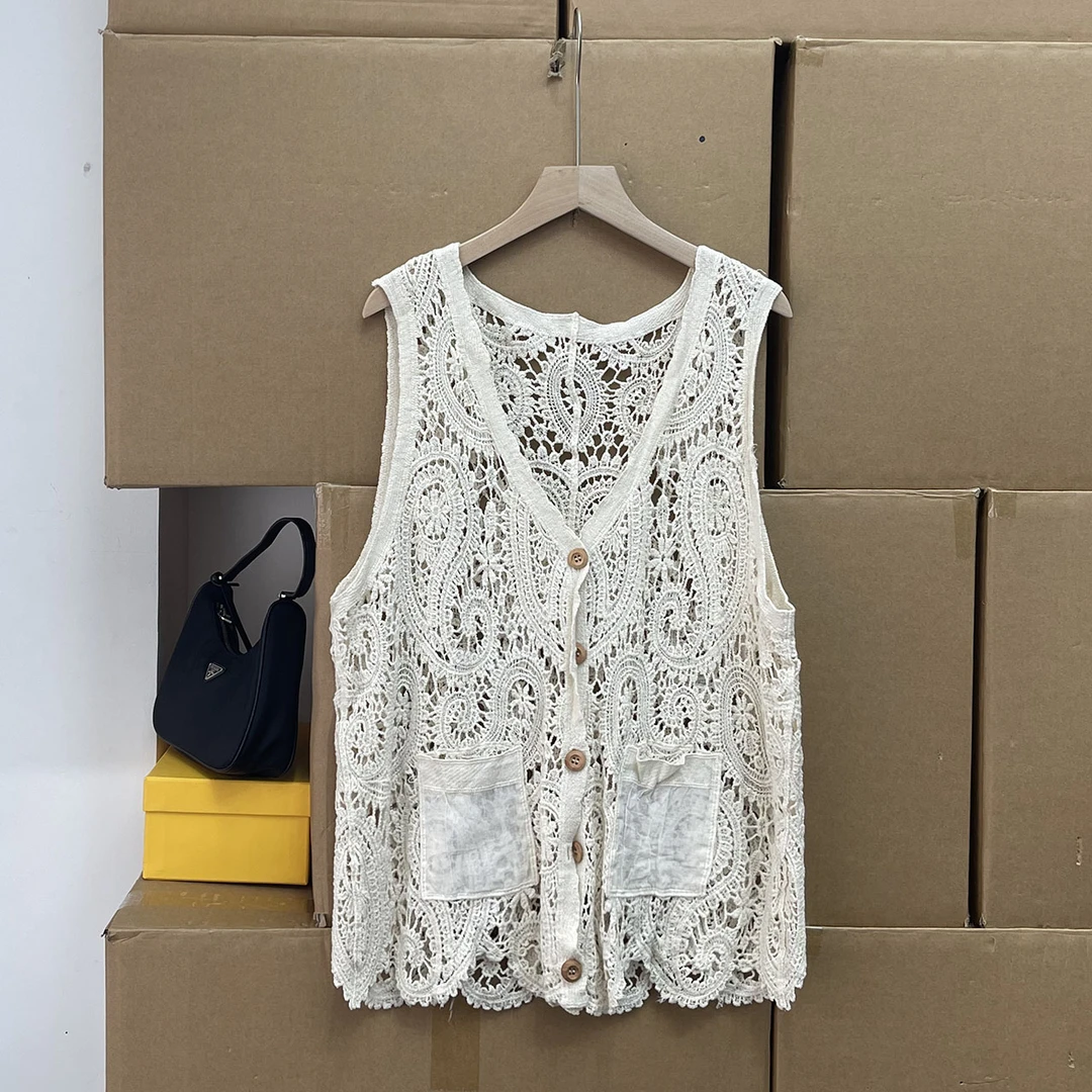 非沅！！纯色勾花镂空针织马夹 双口袋排扣V领休闲百搭坎肩夏