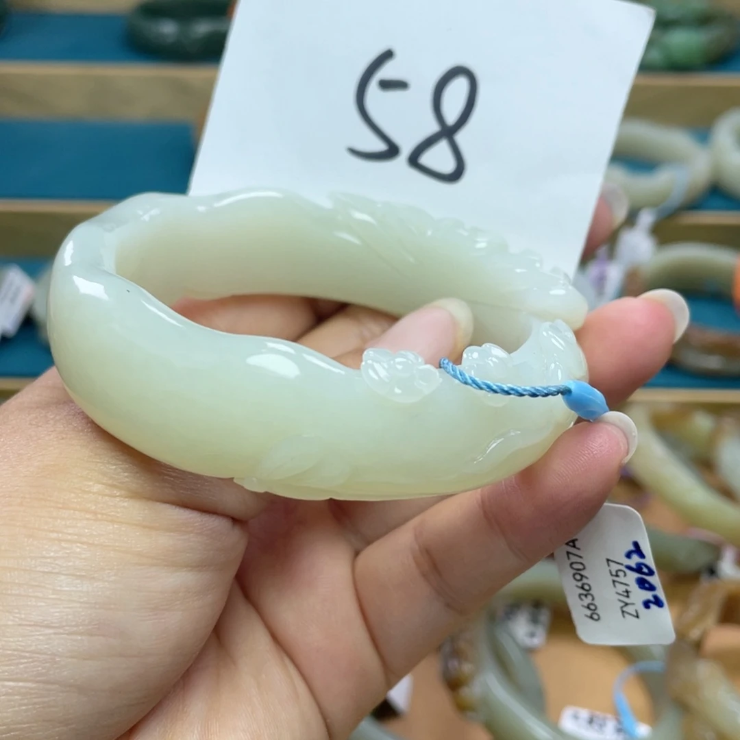 未镶嵌手镯和田玉圈口60
