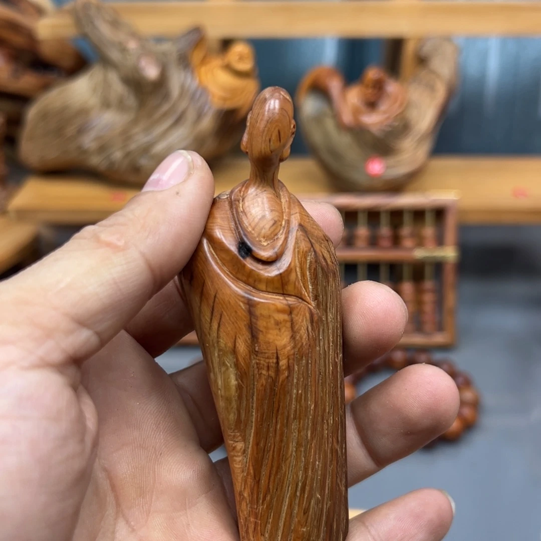 风***过木崖柏木摆件手把件