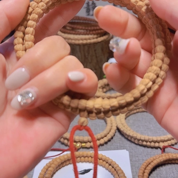 最***首柏香籽/百香籽吊坠