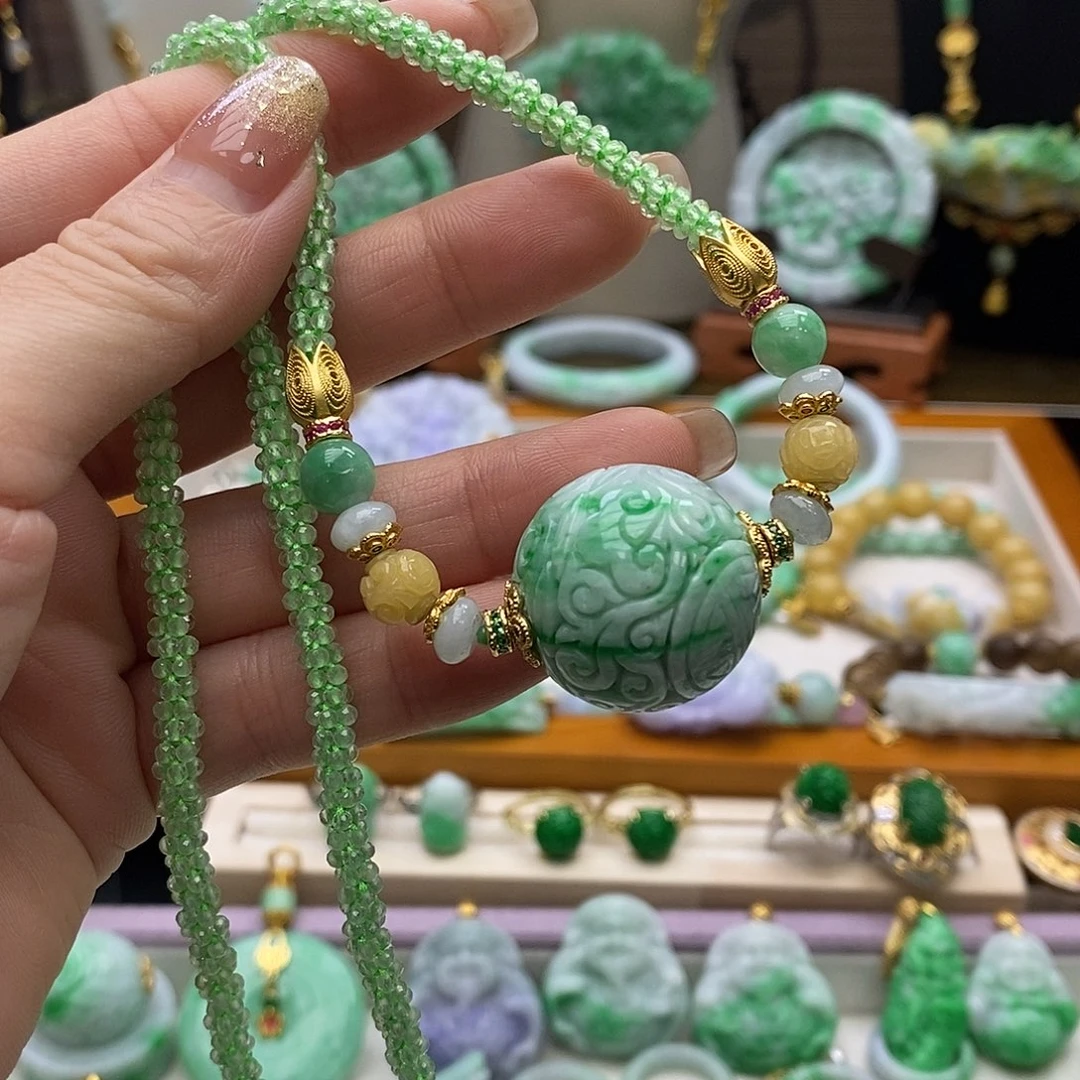 翡翠未镶嵌颈饰天然