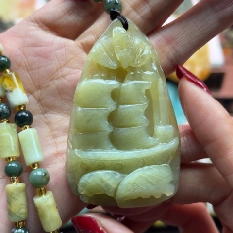 岫玉挂件未镶嵌挂件