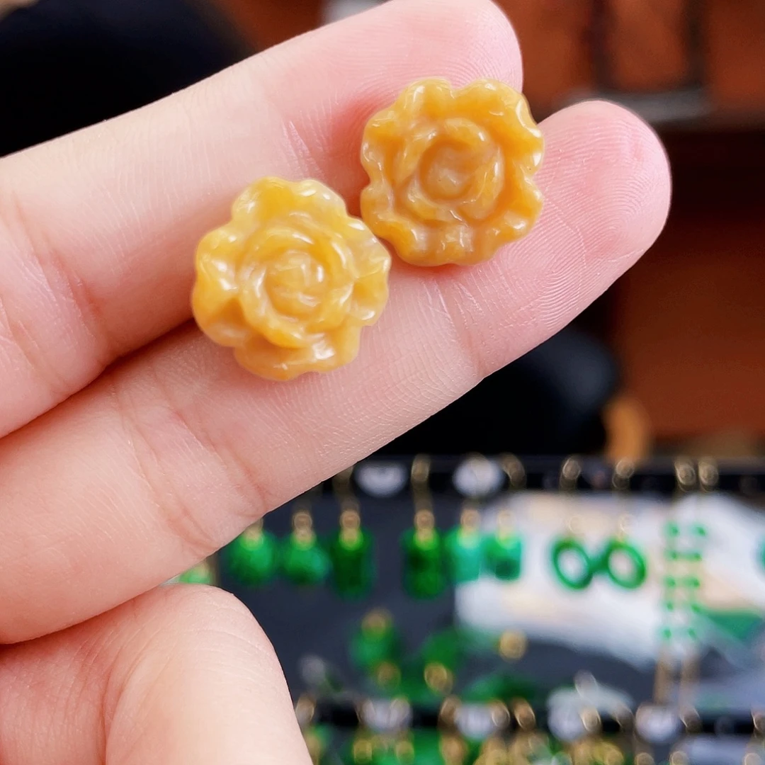 翡翠未镶嵌耳饰饰品