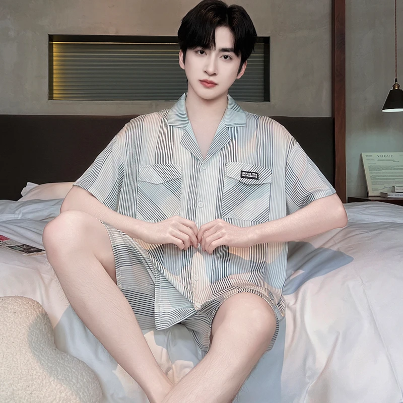 新款睡衣男士夏季冰丝开衫条纹格薄款短袖短裤家居服套装可外穿
