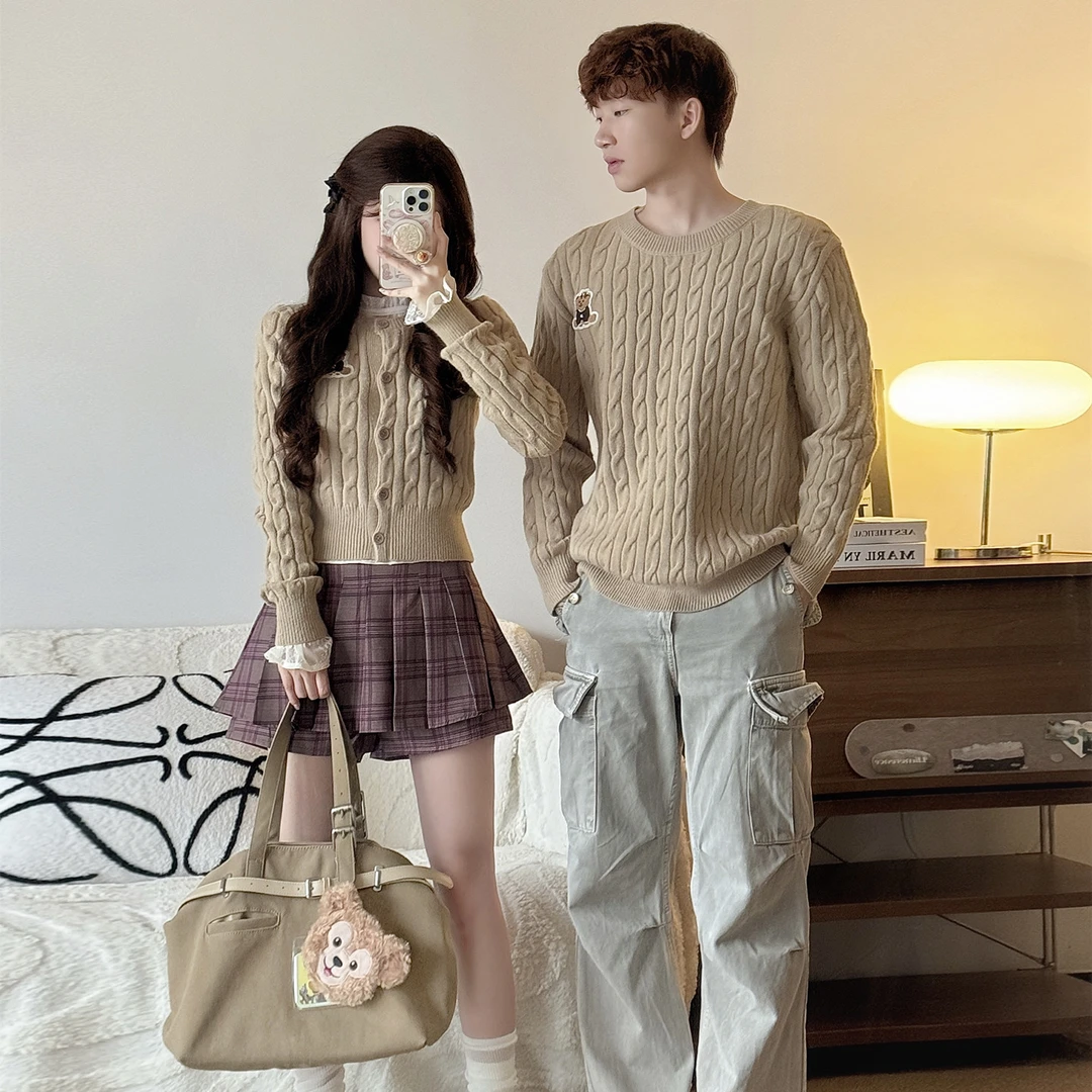 情侣装秋冬2025新款高级感ins法式复古学院风毛衣百搭显瘦针织衫