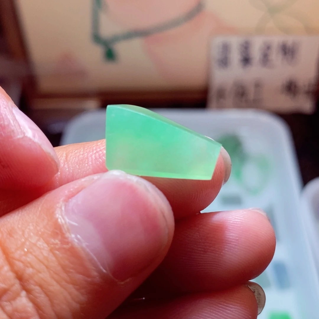 定制翡翠未镶嵌缅甸天然ａ货翡翠