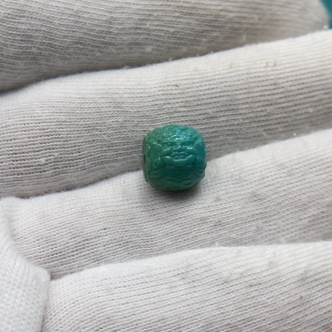 绿松石未镶嵌颈饰卡10-9