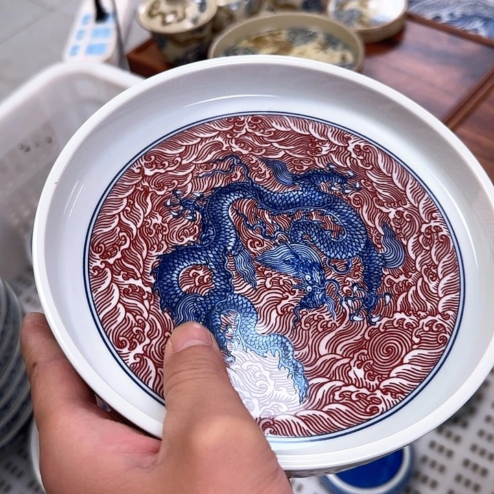 瓷片釉里红海水龙大壶乘