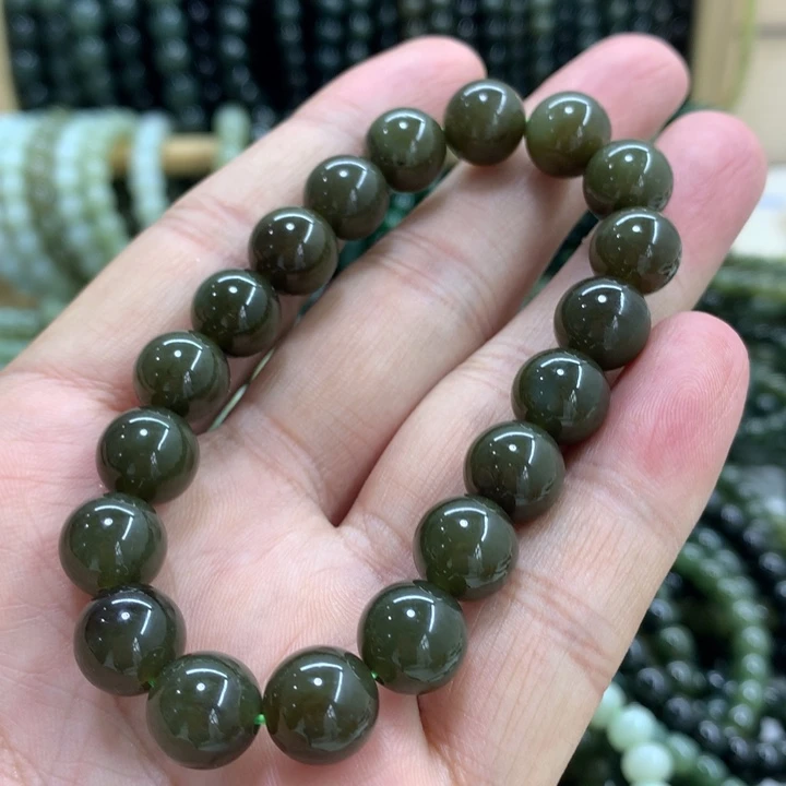 用***3和田玉未镶嵌珠宝奇石