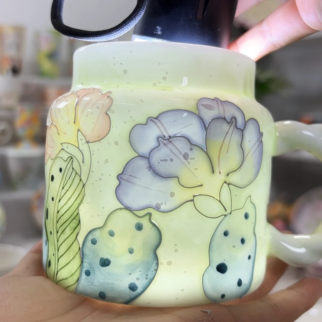 瑕疵手绘高温釉下彩陶瓷