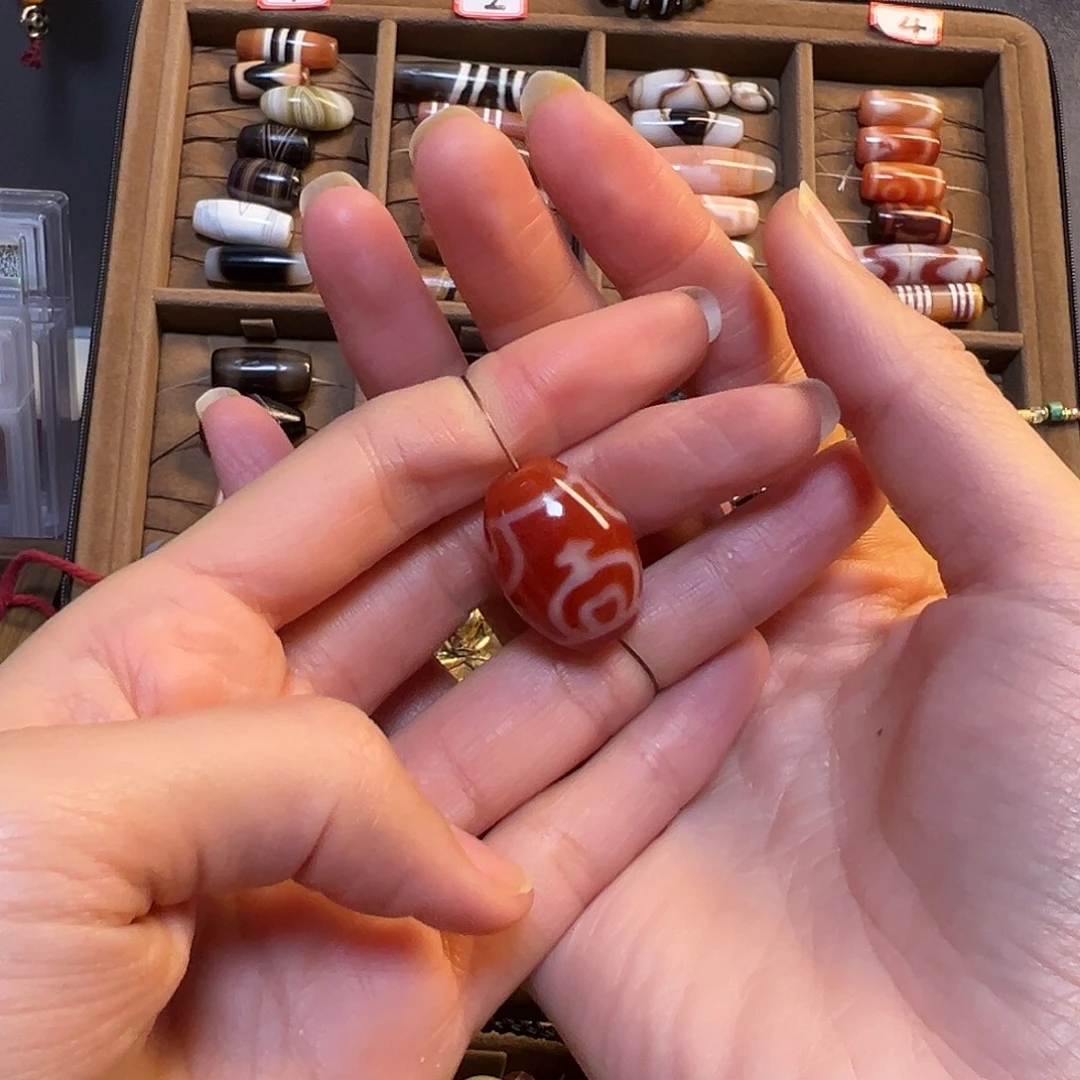 洞***拐石英石纯铜锁骨链