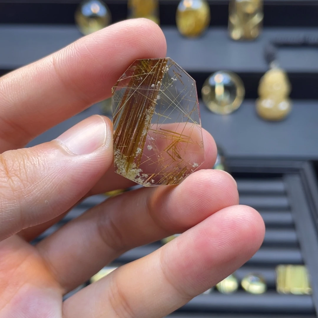 未镶嵌颈饰水晶未镶嵌