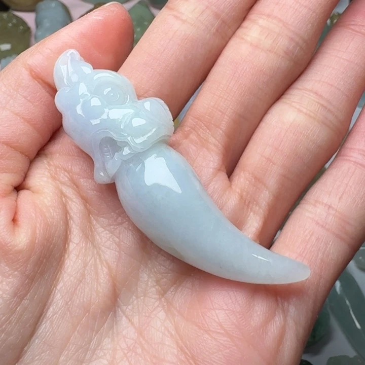 翡翠未镶嵌颈饰吊坠