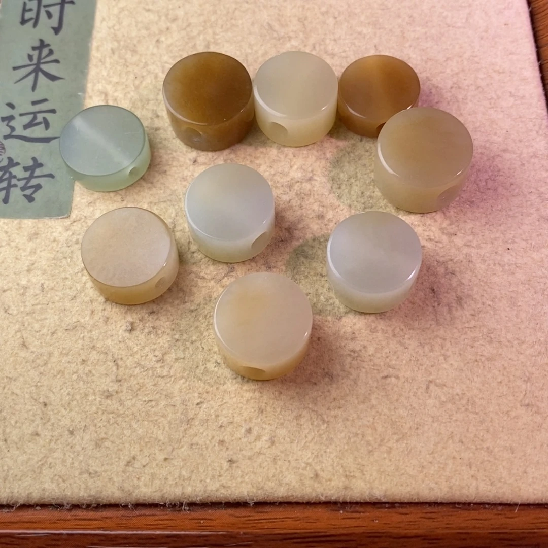 和田玉未镶嵌颈饰单个