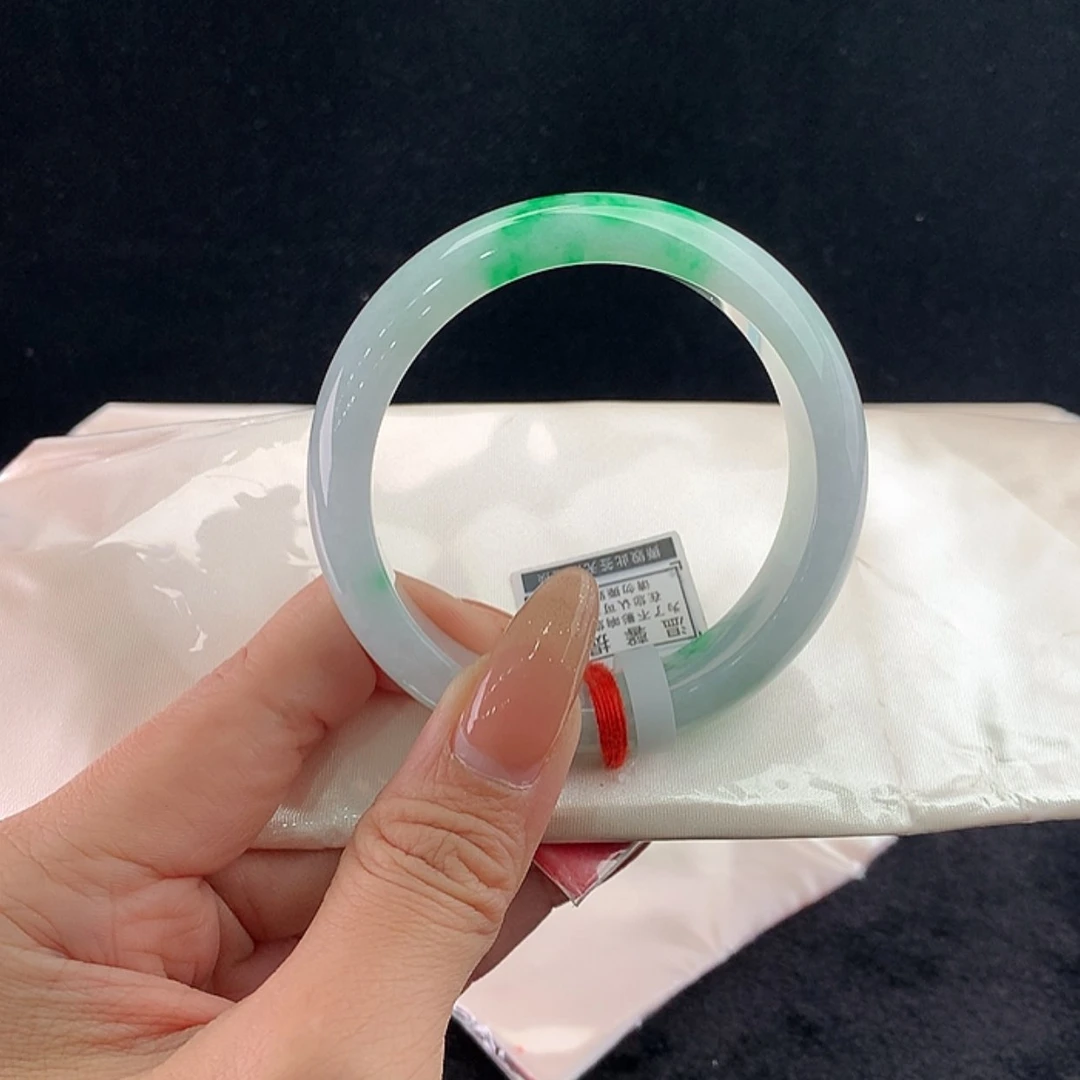 【闪购商品】未镶嵌手镯翡翠正55.7