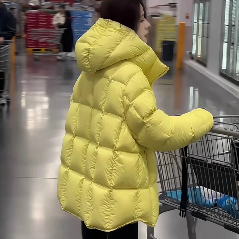 云朵泡芙龟背短款羽绒服女2025冬季新款连帽加厚宽松面包服外套