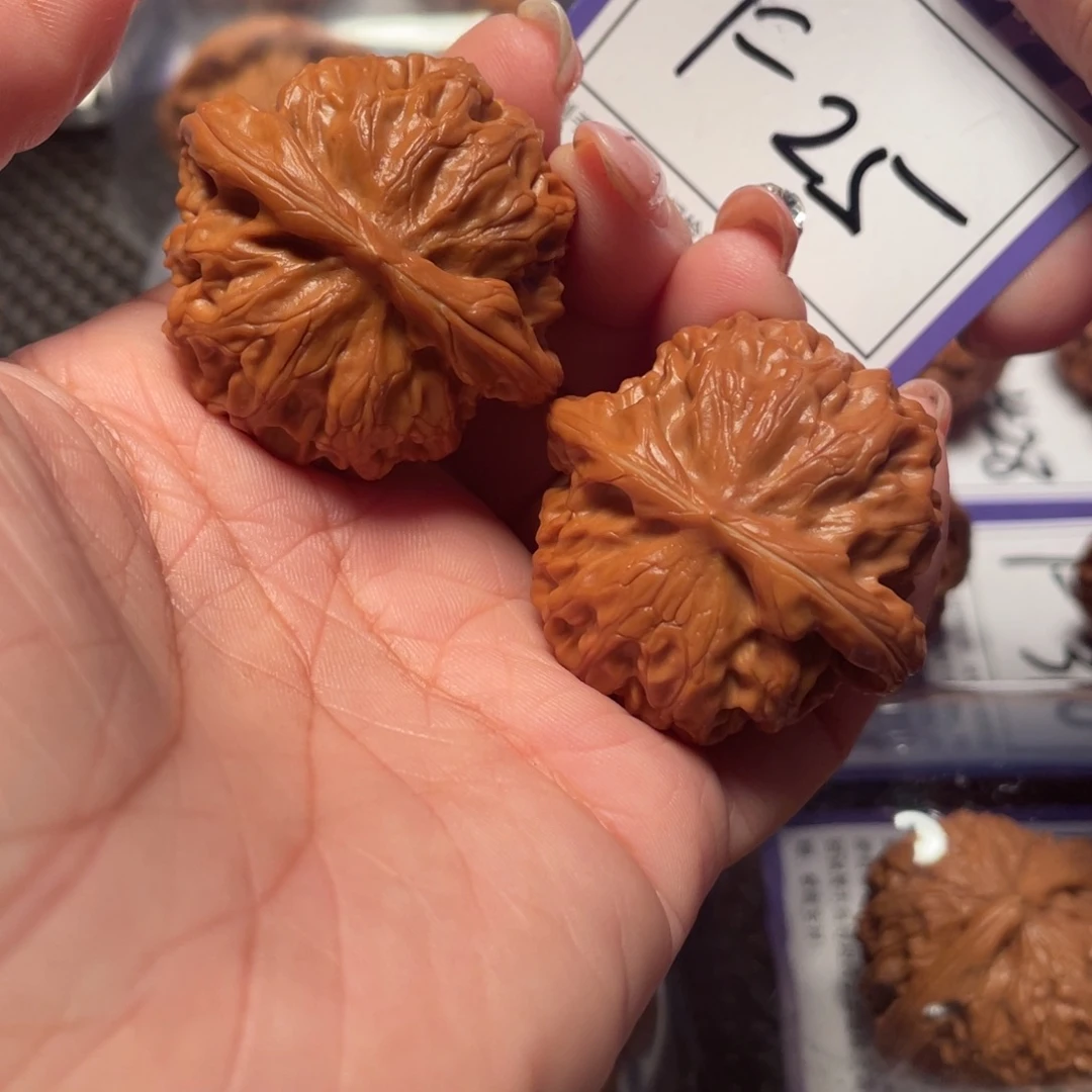 文玩核桃把件25号灯40