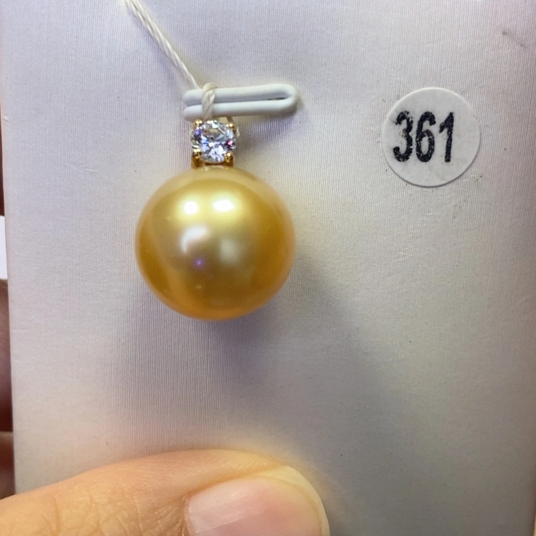 海水珍珠18K金镶嵌吊坠(不含链)浓金正圆强光13.5mm