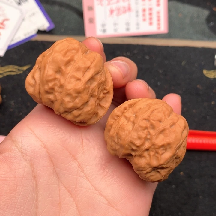 文玩核桃把件40号38蛤蟆头