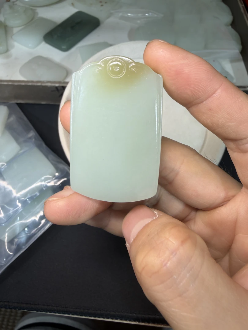 糖白平安无事牌温润细腻挂件