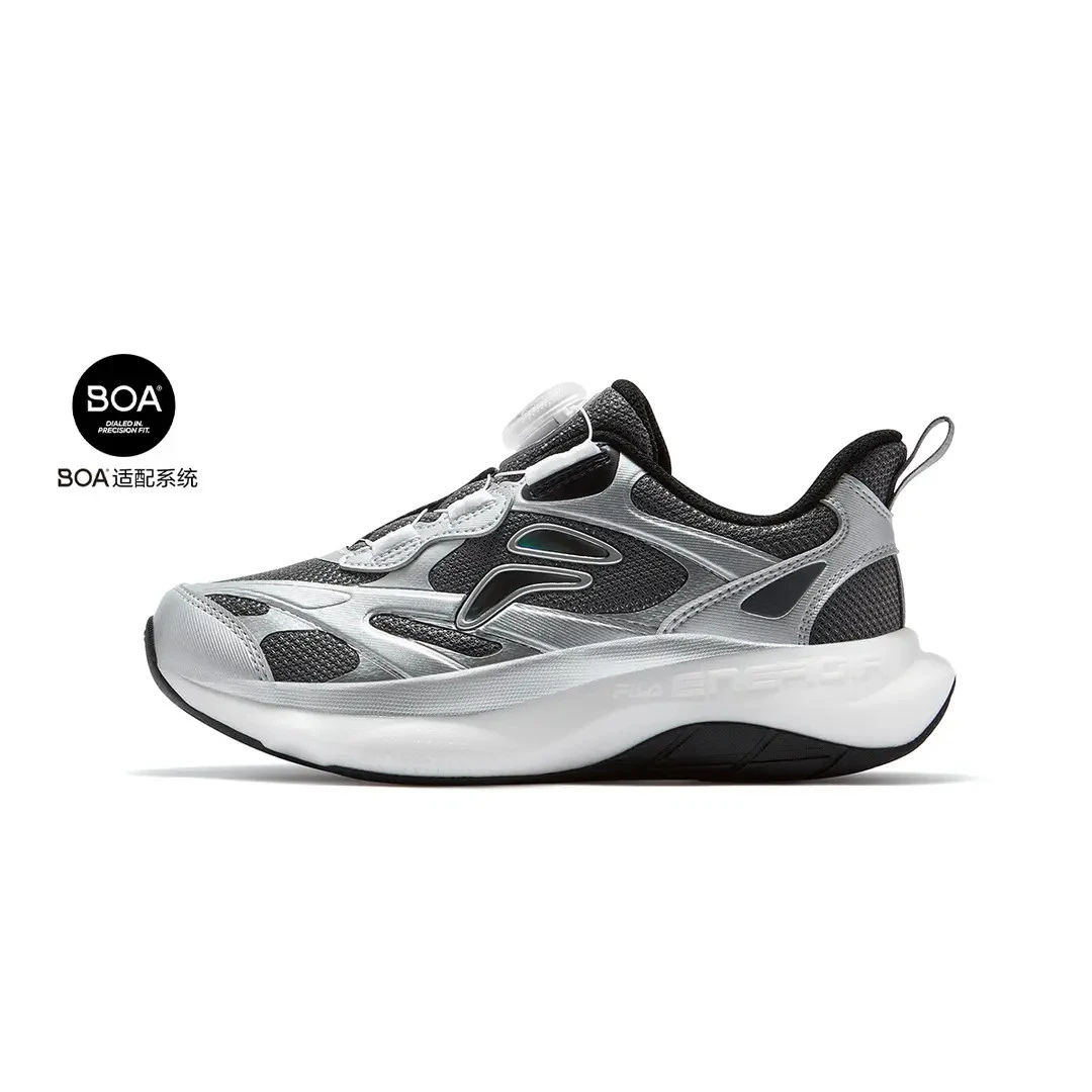 FILA斐乐儿童【云行3】冬新款保暖舒适防滑男中大童跑鞋K15B542101F