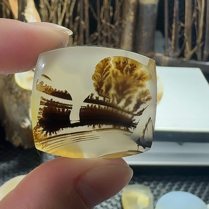 玛瑙/玉髓未镶嵌珠宝半成品