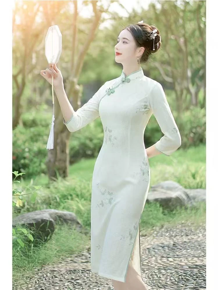 1620 米色 春秋款 刺绣 【梨花】 旗袍