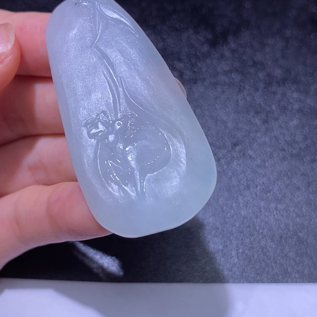 无***殊未镶嵌定制翡翠定制翡翠不退不换