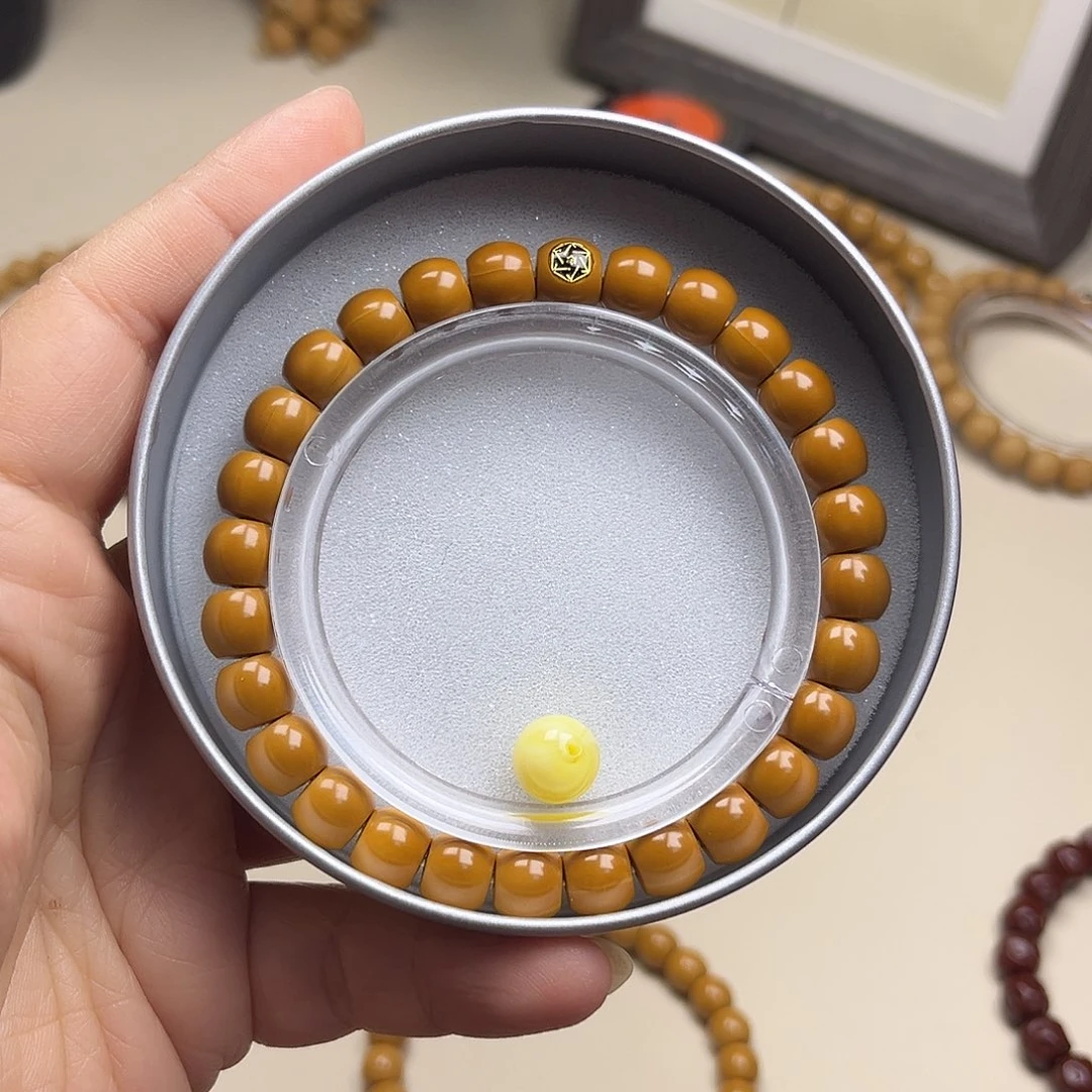 猴头核桃吊坠直切8.7精品