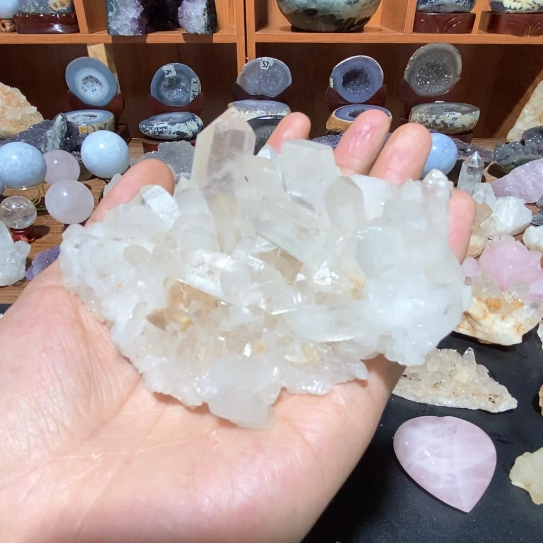 水晶原石摆件未镶嵌水晶