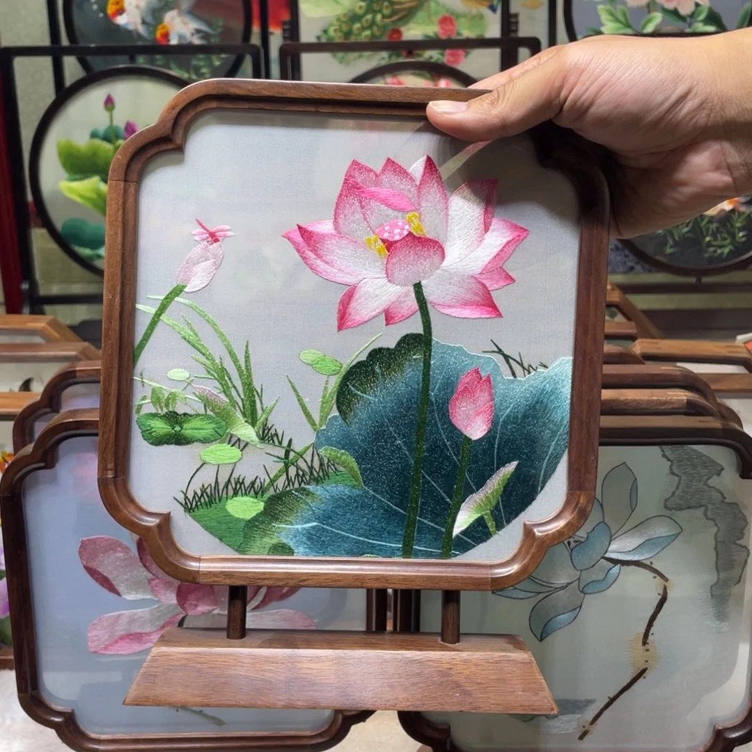 织绣非遗传承刺绣摆件