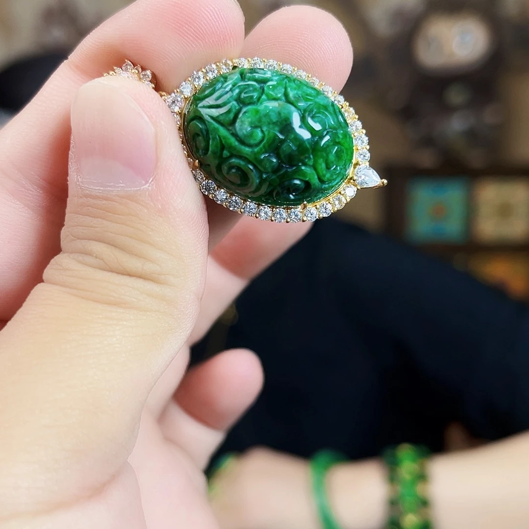 翡翠银S925镶嵌毛衣链吊坠